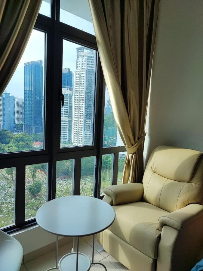 Klcc View Condo Stay Kuala Lumpur Exterior photo